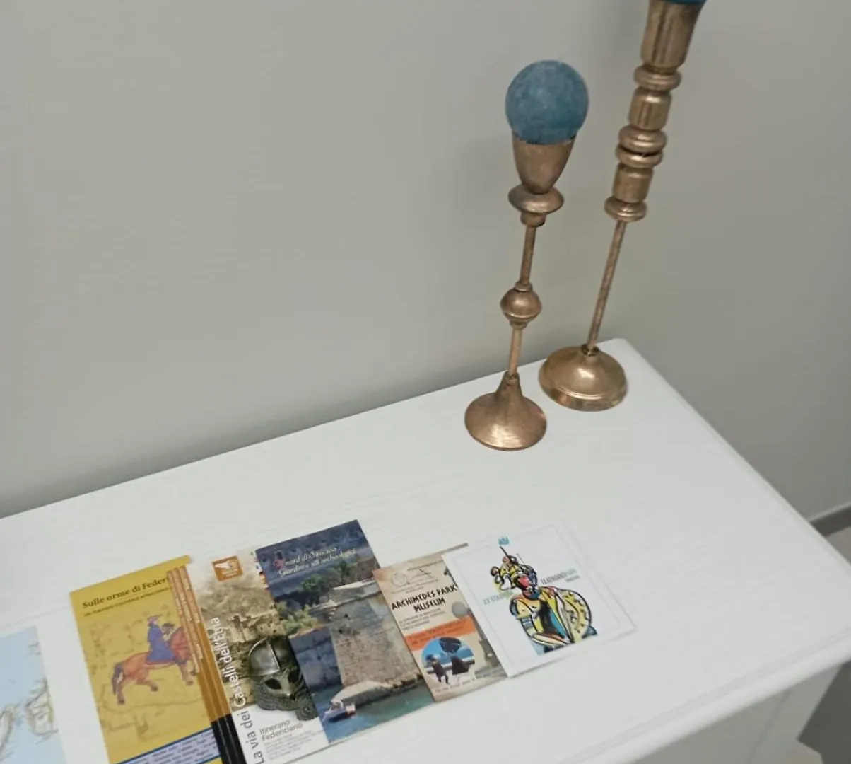 Gli Specchi Di Archimede Bed & Breakfast Syracuse